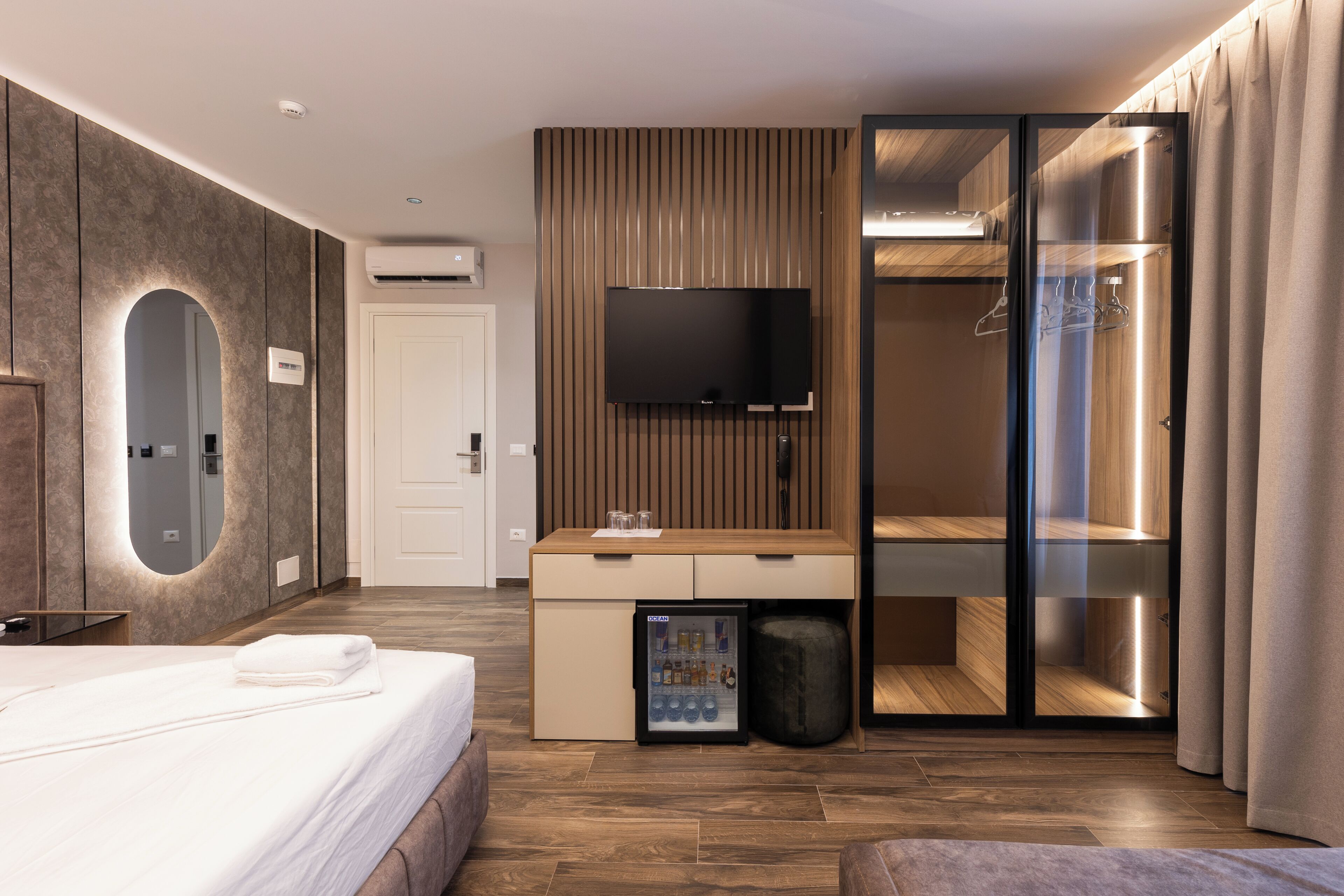 Quarto triplo família, vista para o parque