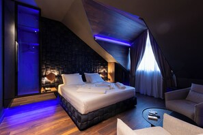 Suite Prestige, secteur Affaires | Coffre-fort, espace de travail pour ordinateurs portables