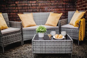 Property grounds - Urban Haven Central Retreat | Free Parking | 16PPL (Sheffield)