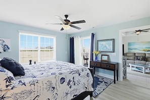 3 bedrooms, WiFi (free), bed sheets