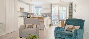 Shell Seekers - Selsey - a family house that sleeps 6 guests in 3 bedrooms