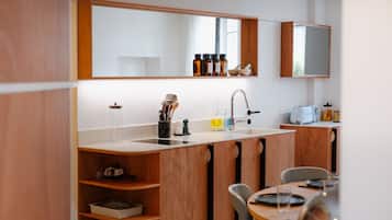 Design Apartment, 2 Bedrooms | Dining