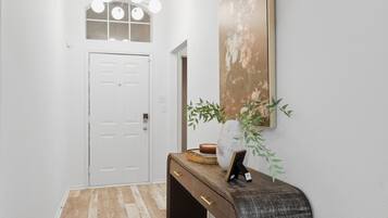 House, 3 Bedrooms | Interior