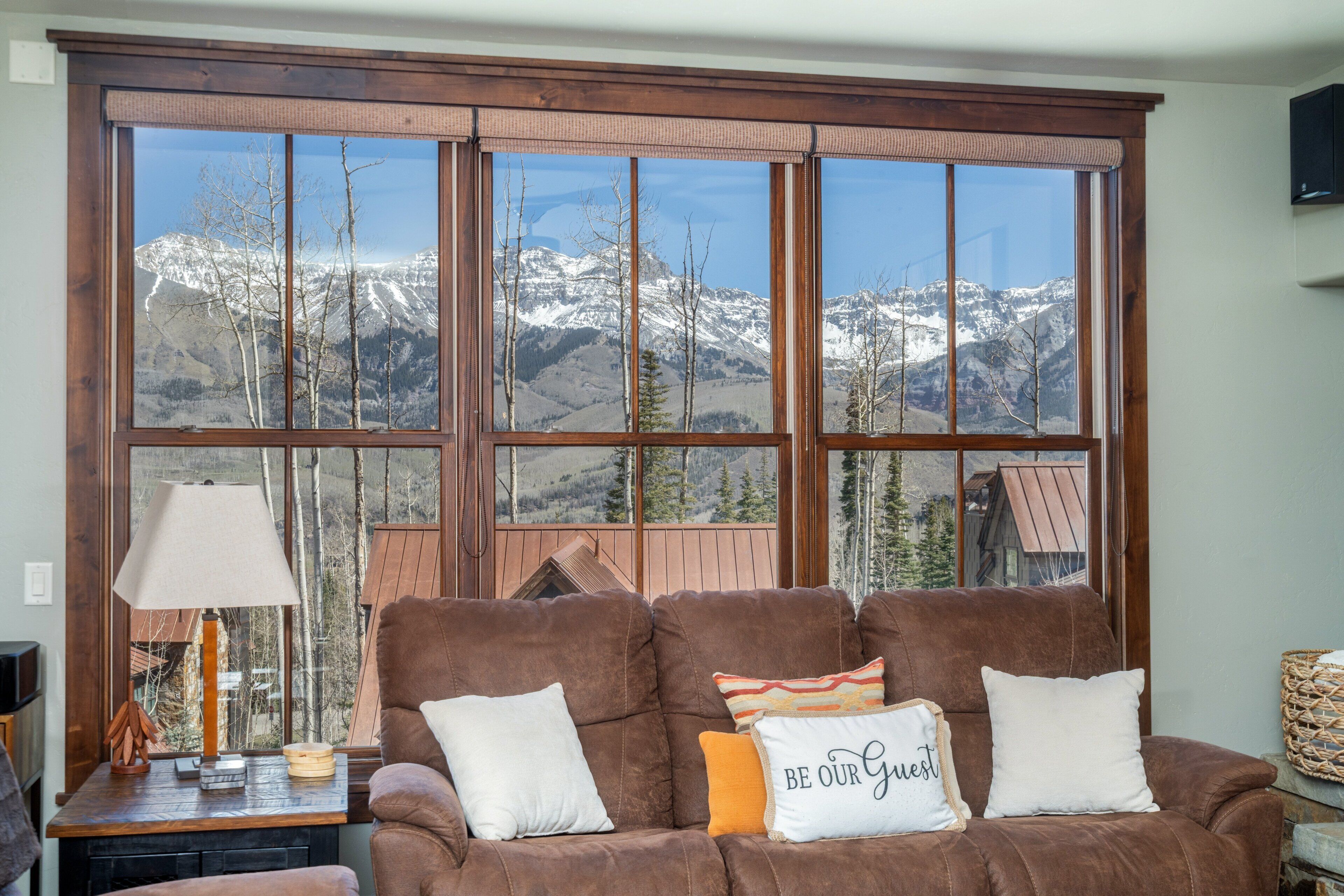 Condo, 2 Bedrooms | Living area
