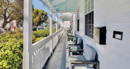 **HAVANA ESPECIAL @ DUVAL STREET** Cottage & Pool + LAST KEY SERVICES…