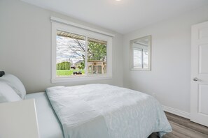 3 dormitorios, tabla de planchar con plancha, wifi gratis y ropa de cama