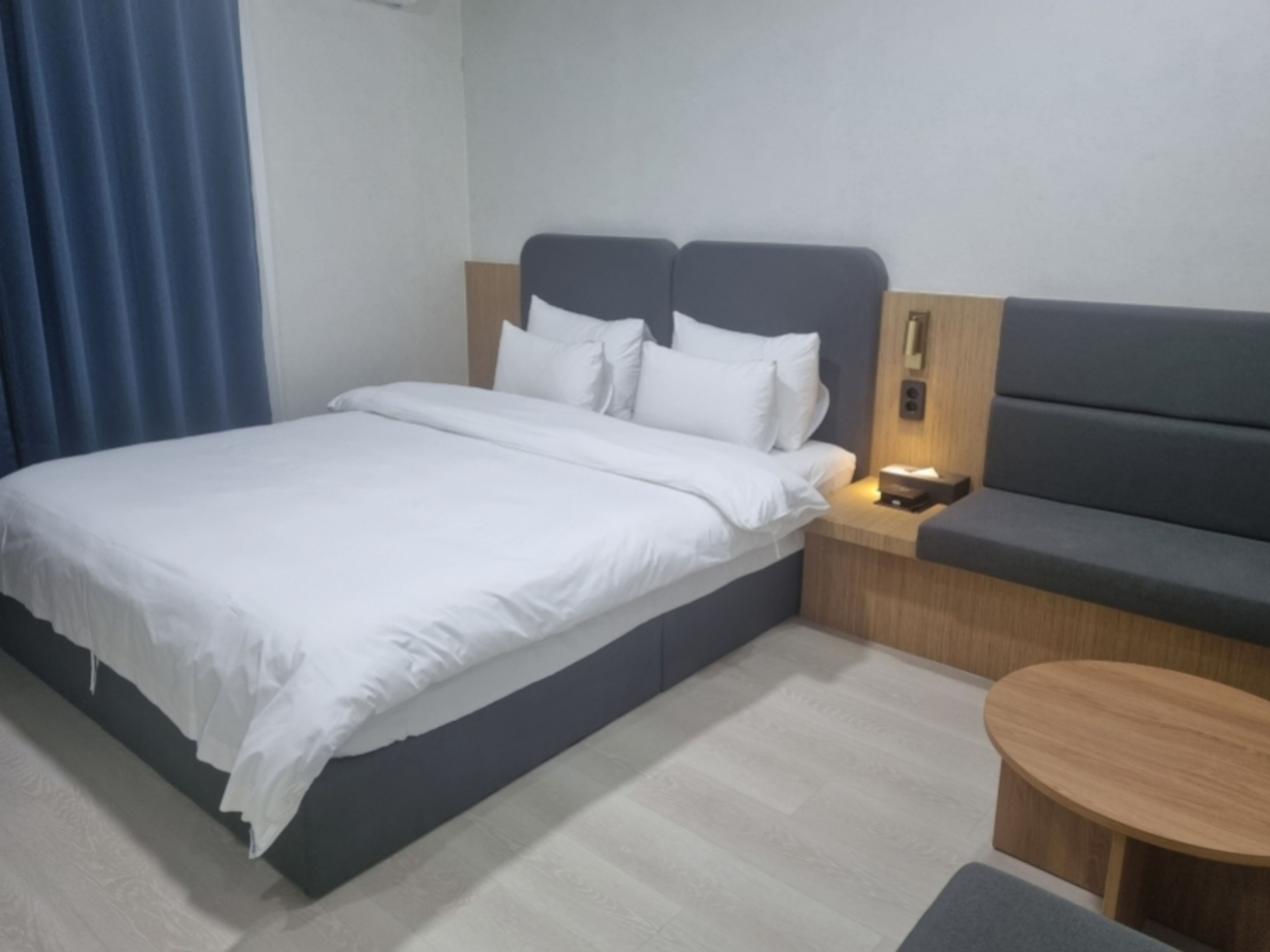 Standard Double Room, City View