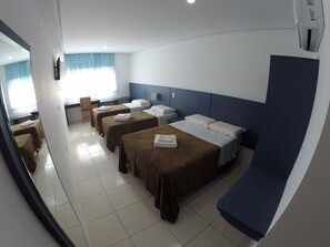 Family Quadruple Room, City View - Hotel do Centro (Porto Alegre)