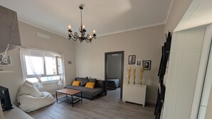3 bedrooms, iron/ironing board, WiFi (free), bed sheets - 35 Livingtarifa Kika (Tarifa)