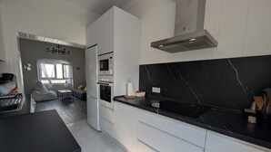 Coffee/tea maker, fridge, microwave, oven - 35 Livingtarifa Kika (Tarifa)