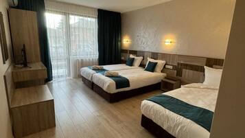 Deluxe Triple Room, Balcony