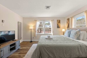 6 habitaciones, tabla de planchar con plancha, wifi y ropa de cama 