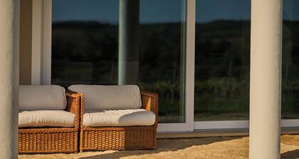 VILLA COLLE DEI VIGNETI - Sardinian Vineyard Estate
