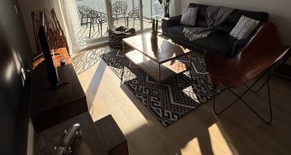 Cozy 1 Bedroom Apartment in Quebec | Le Prisme