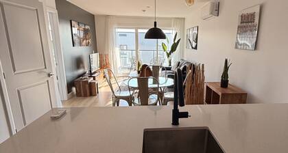 Cozy 1 Bedroom Apartment in Quebec | Le Prisme