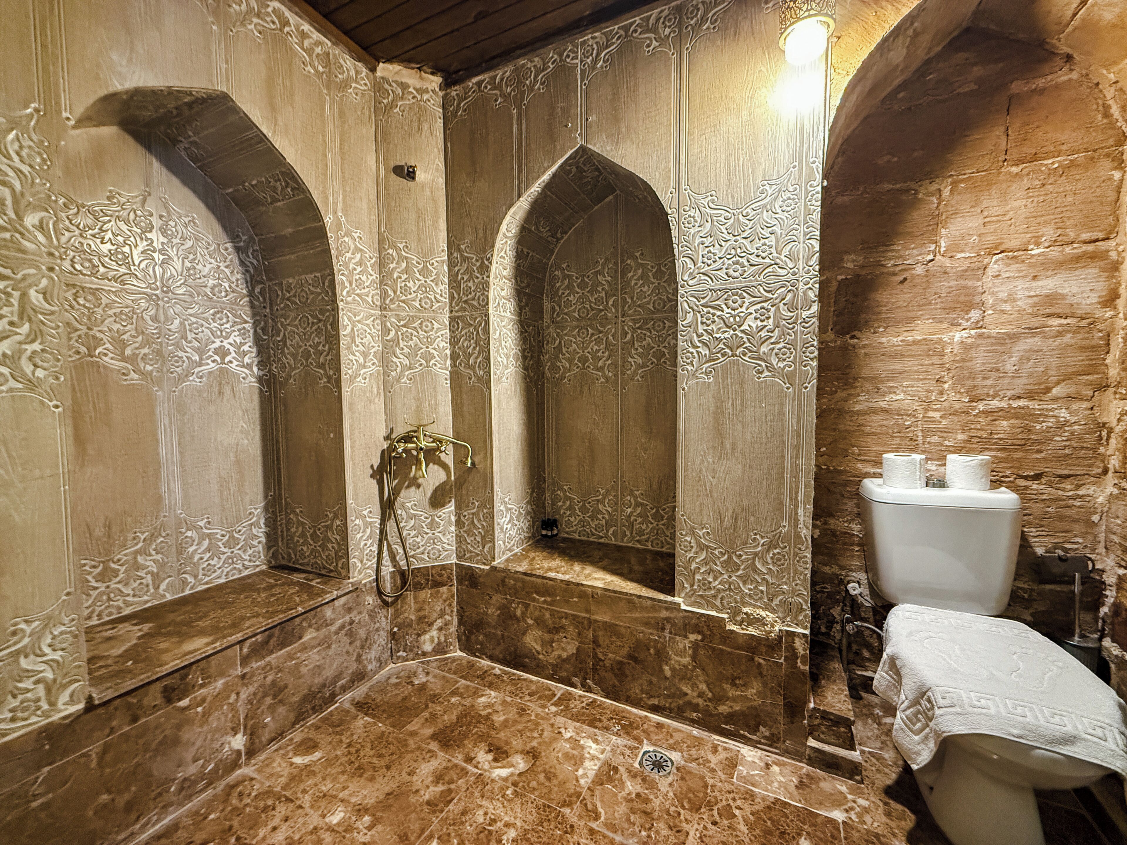 Standard Double Room, 1 Double Bed, Courtyard View | Bathroom