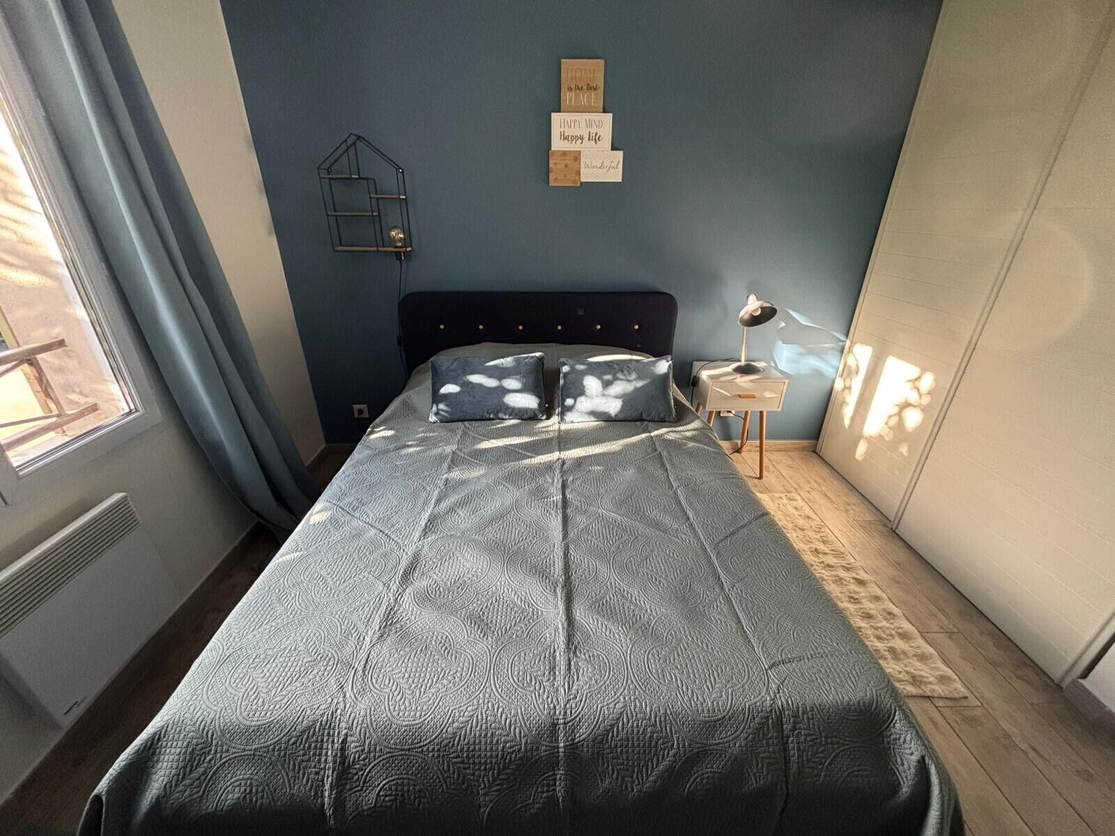 3 bedrooms, WiFi, bed sheets