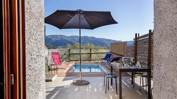 Casa, piscina privata, vista valle | Parco della struttura