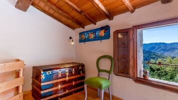 Casa, piscina privata, vista valle | Interni