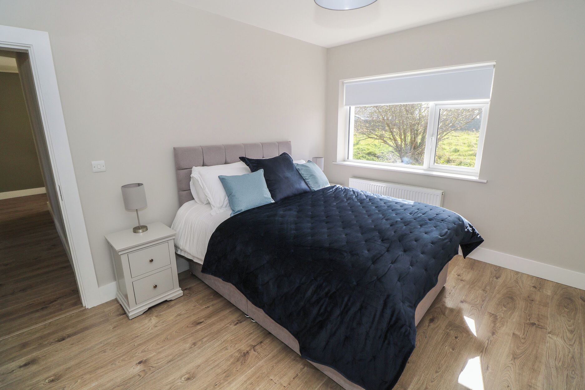 4 bedrooms, individually decorated, individually furnished, free WiFi