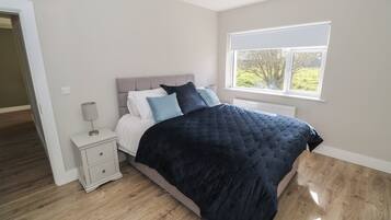 4 bedrooms, individually decorated, individually furnished, free WiFi