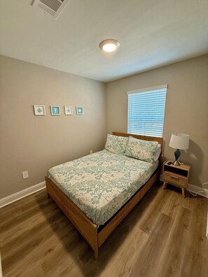 3 Schlafzimmer, kostenloses WLAN, Bettwäsche