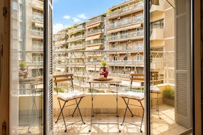 Interior - Estia Premium Apartments - Honey Paleon Patron Germanou (Thessaloniki)