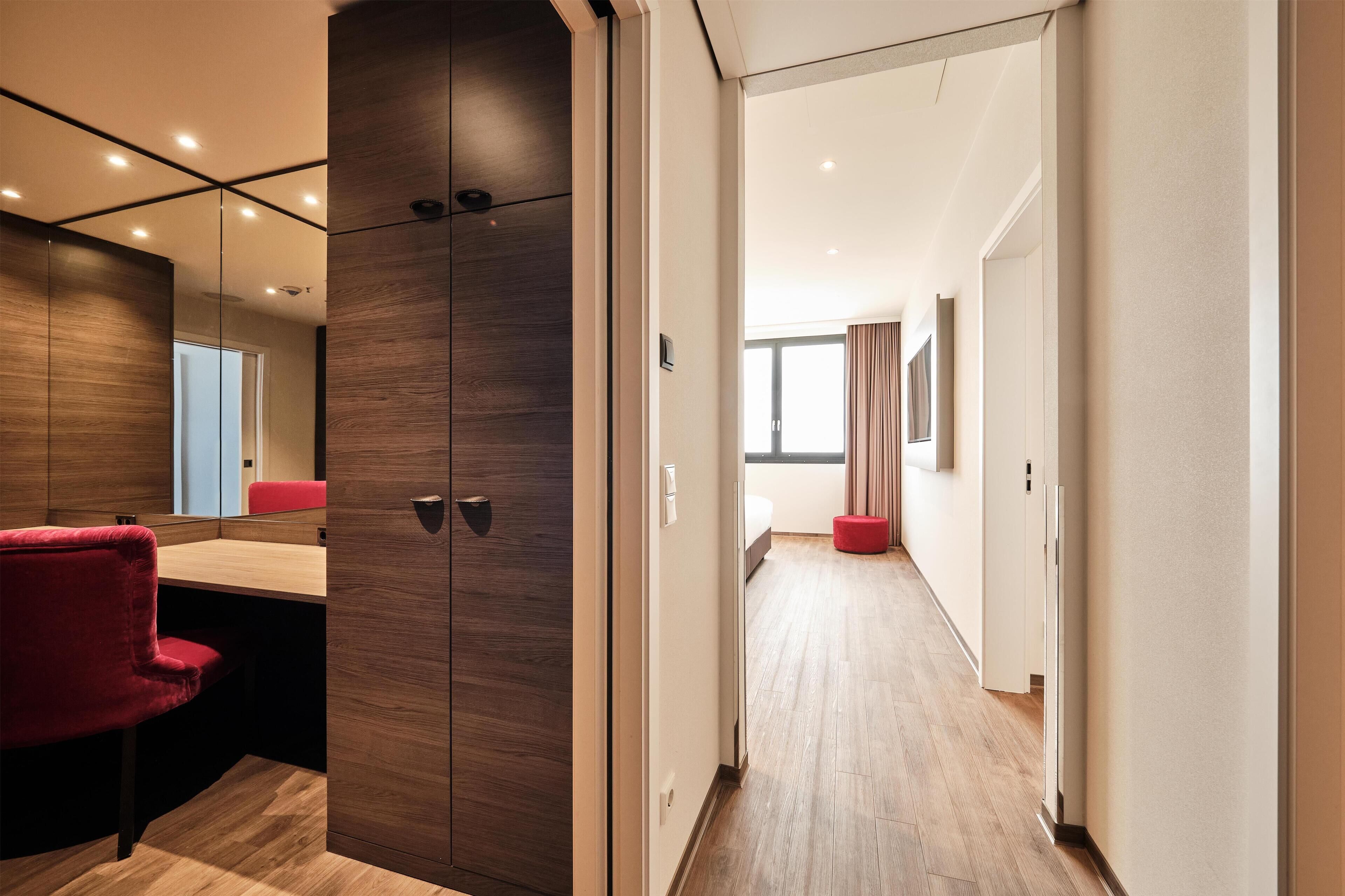 Suite (Panorama)