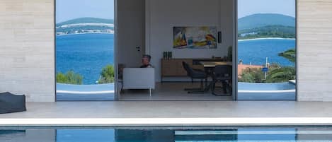 Una piscina climatizada