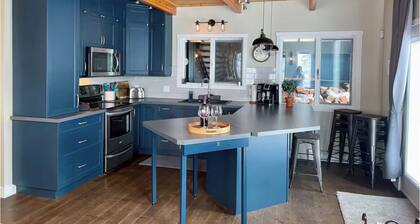 Cozy ski retreat at Apex Mountain Resort