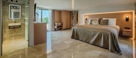 Superior Studio, Pool View B6 | Tabla de planchar con plancha, wifi gratis y ropa de cama
