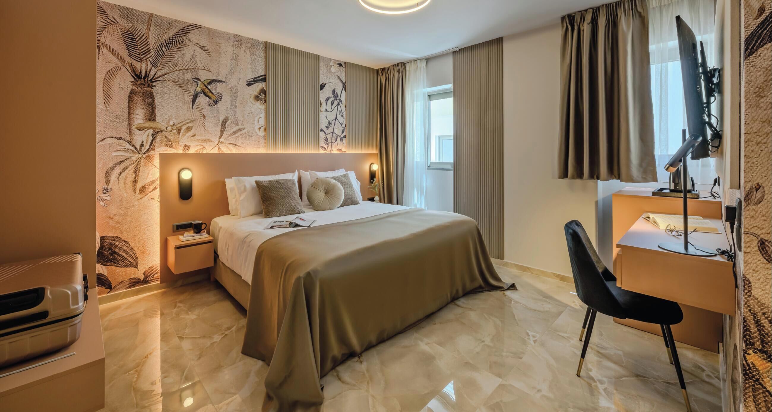 Standard Studio, 1 Queen Bed, Garden View A8