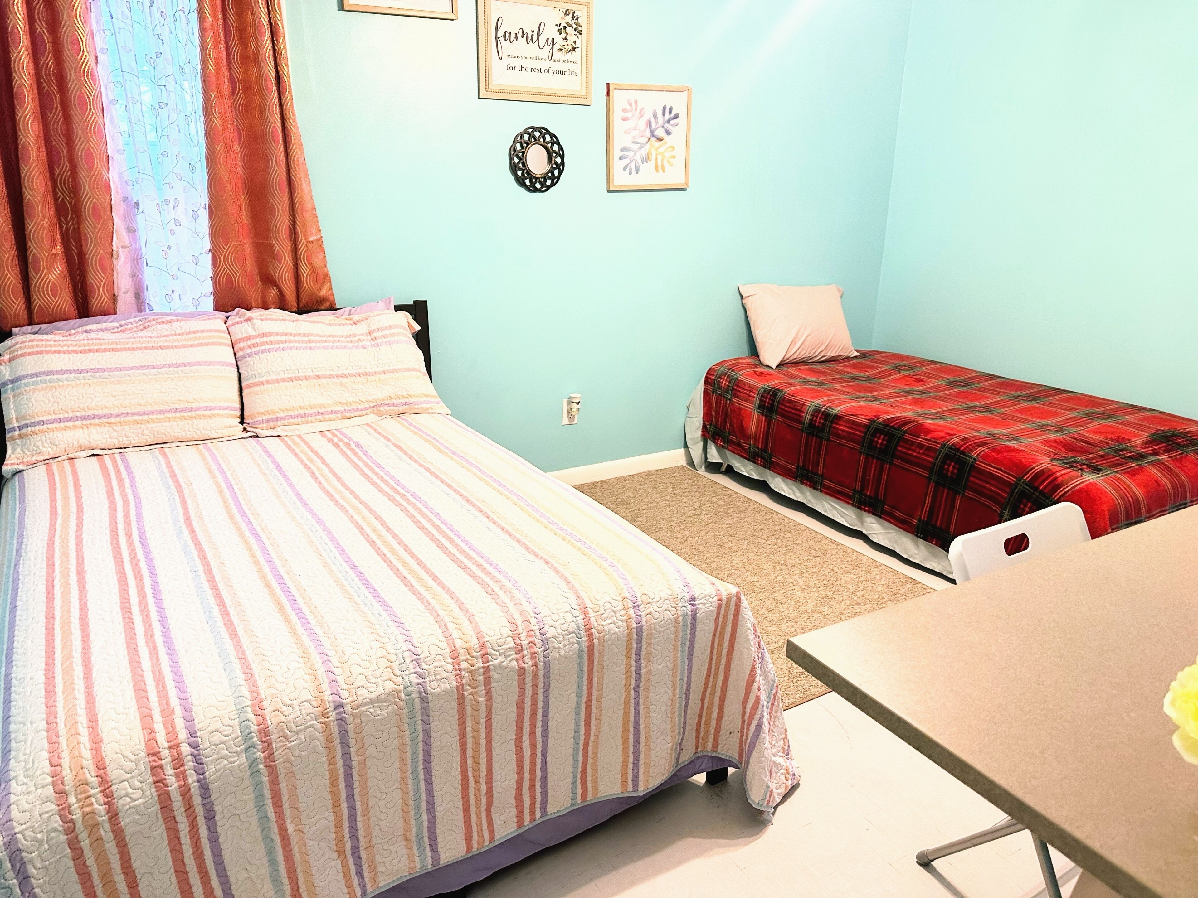 1 bedroom, iron/ironing board, WiFi, bed sheets