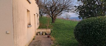 Chez Marinette Between Conques and Figeac, plunge into the heart of the Lot and Aveyron regions.