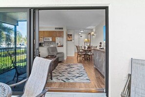 Interior - Captiva Resort Villa — 1 Bedroom | 1 Bath (Captiva)