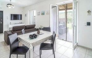 House, 2 Bedrooms, Garden View | Dining - Residenza Lara (Agropoli)