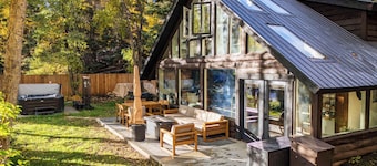 Luxury 4BR Riverfront Home with Hot Tub Near Ski