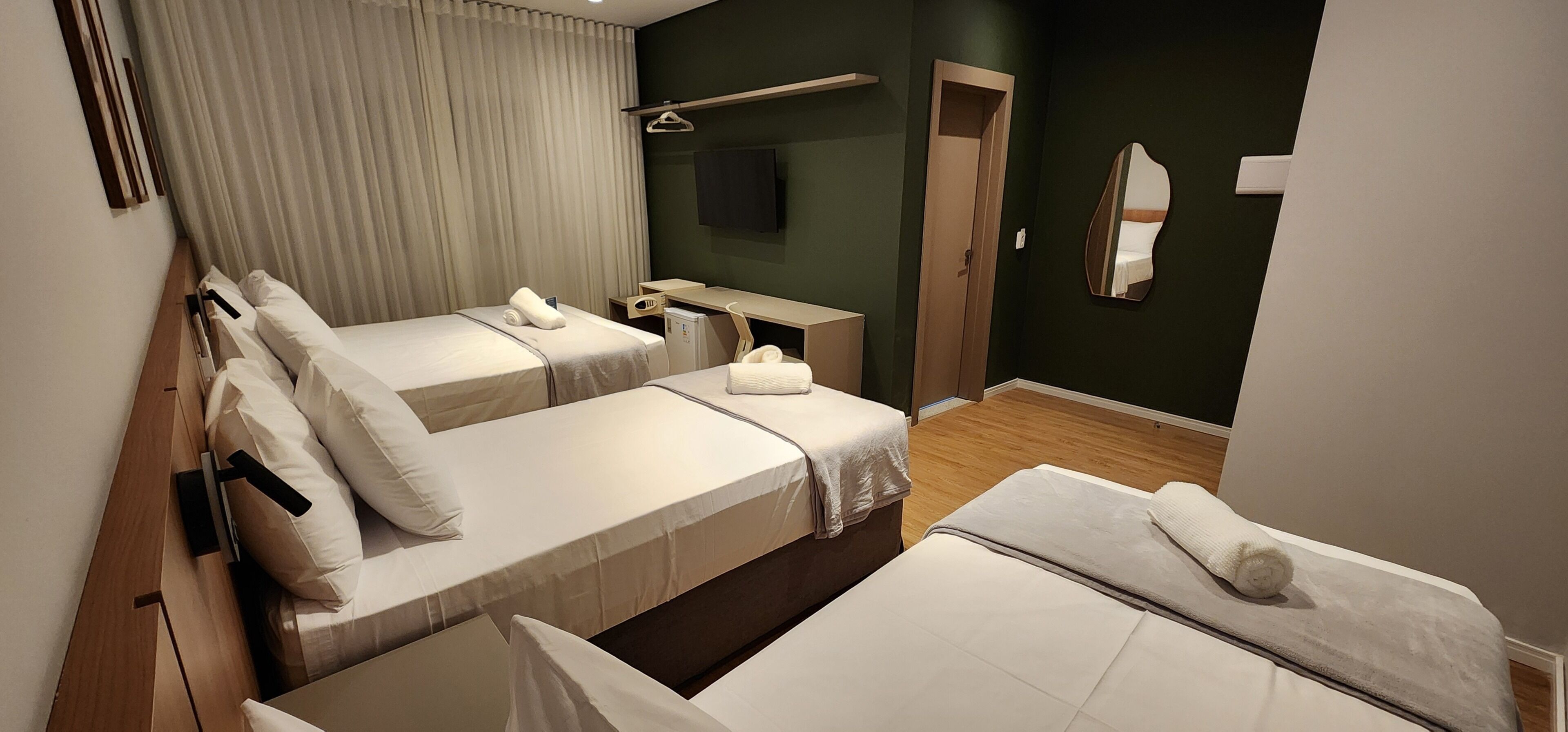 Quarto quádruplo luxo