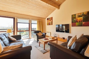 TV - Host & Stay | Beech Lodge (Belton)