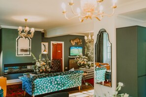 Living area - Skylark - Five Bedroom Castle, Sleeps 10 (Portpatrick)