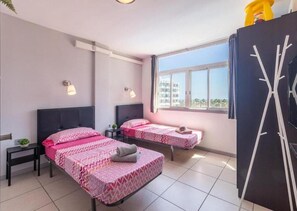 Room - Vrbo Property (San Bartolomé de Tirajana)