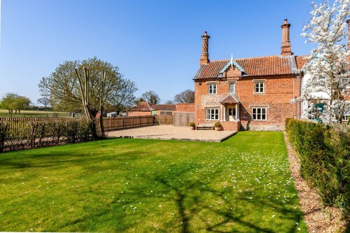 Willow Tree House - Trois Chambres Villa, Couchages 6