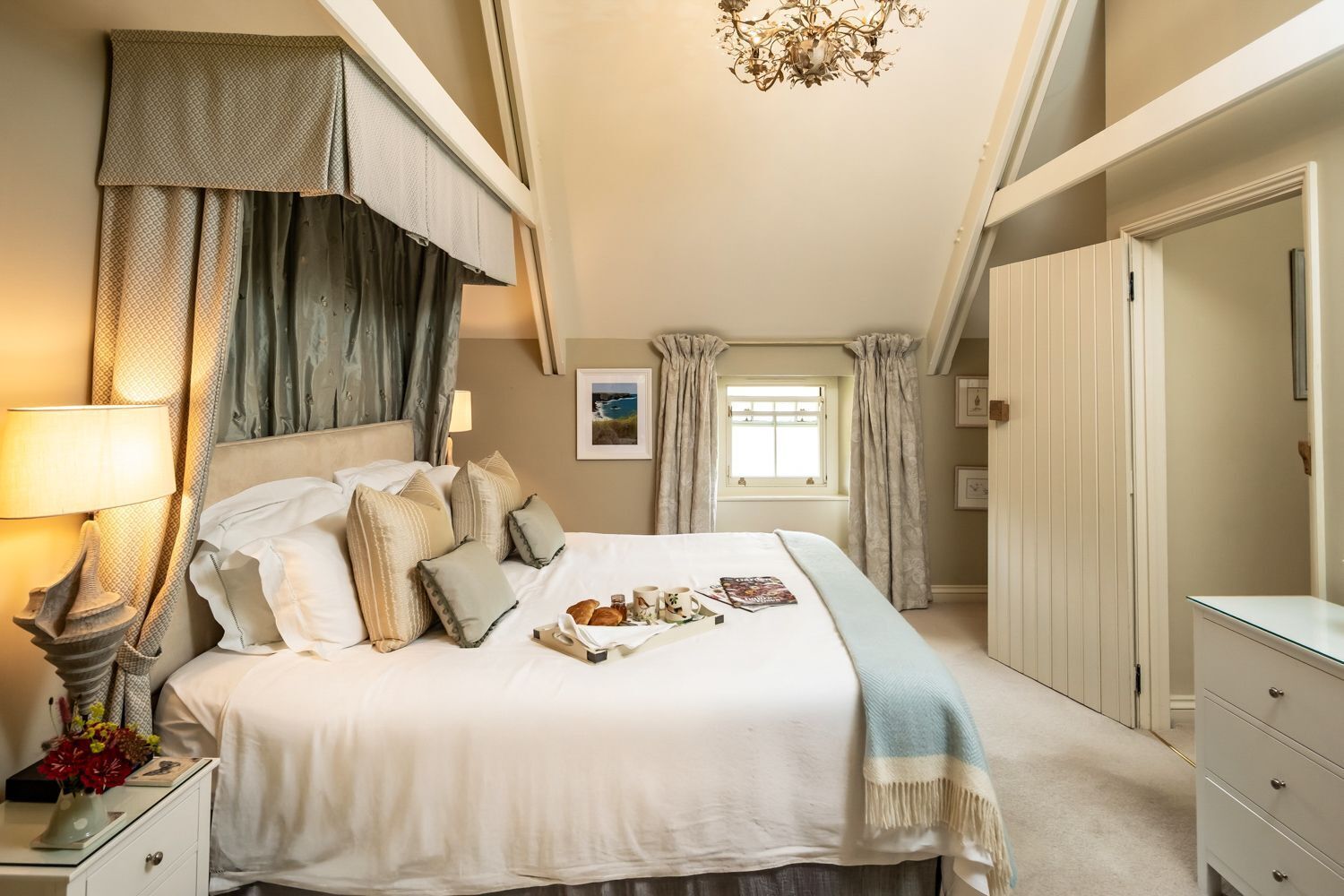 1 bedroom, iron/ironing board, Internet, bed sheets
