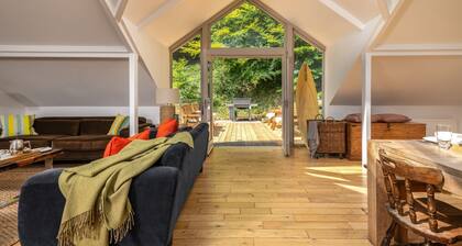 The Sail Loft - Quatre Chambres Villa, Couchages 8