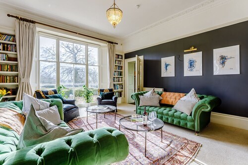 Sandon Manor - Seven Bedroom Villa, Sleeps 16