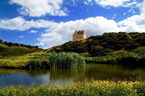 Fenton Tower Estate - Ten Bedroom Villa, Sleeps 20