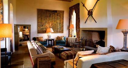 Fenton Tower Estate - Ten Bedroom Villa, Sleeps 20