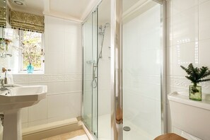Hair dryer, towels - Velvet Retreat - Two Bedroom Villa, Sleeps 4 (Madron)