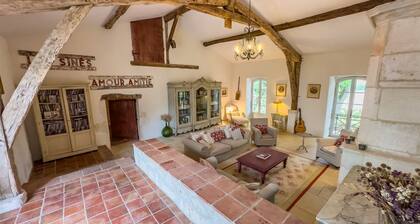 Le Manoir Les Sines - Neuf Chambres Villa, Couchages 18