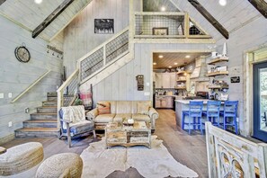 Fernseher, Kamin, Videospiele, Bücher